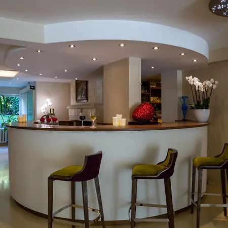 Hotel Les Trois Roses, Grenoble Meylan