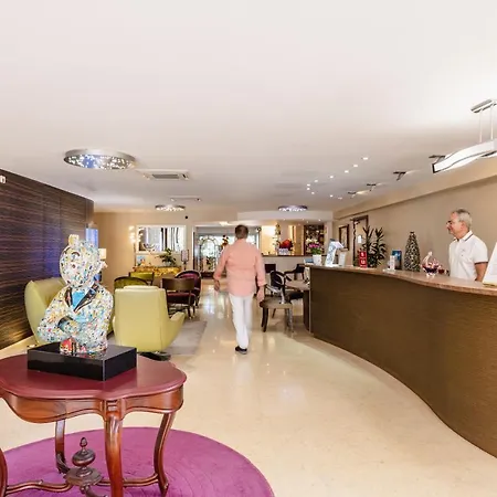Hotel Les Trois Roses, Grenoble Meylan