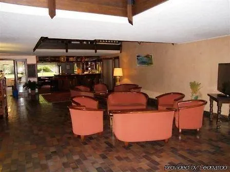 Les Trois Roses, Grenoble 4* Meylan