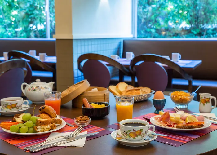 Les Trois Roses, Grenoble 4*