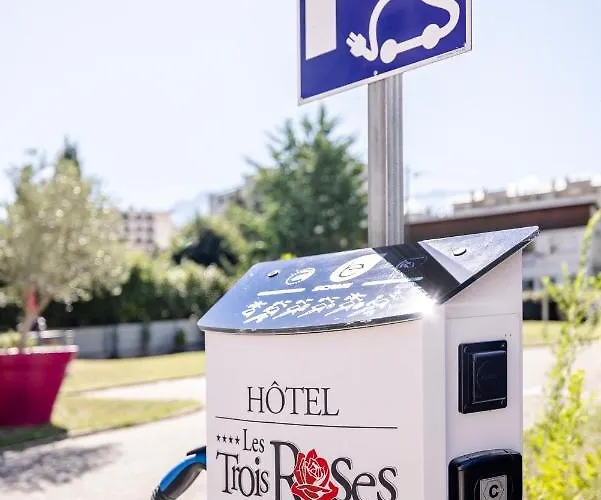 ホテル Les Trois Roses, Grenoble