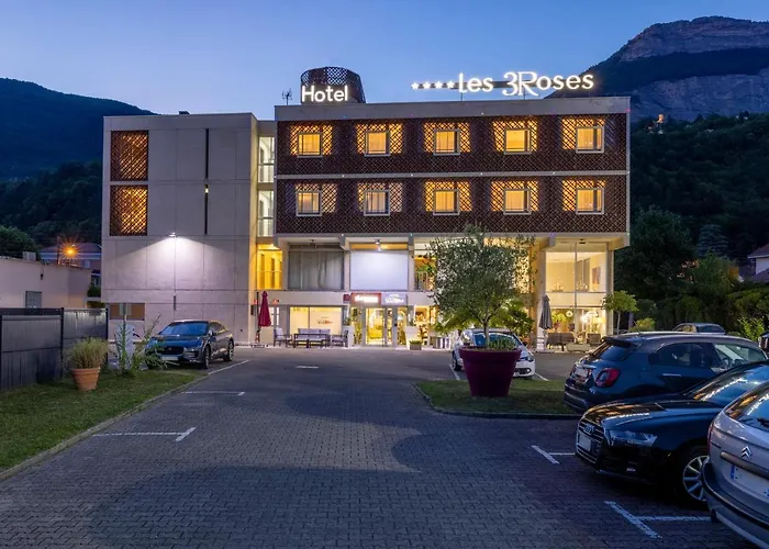 Les Trois Roses, Grenoble ホテル