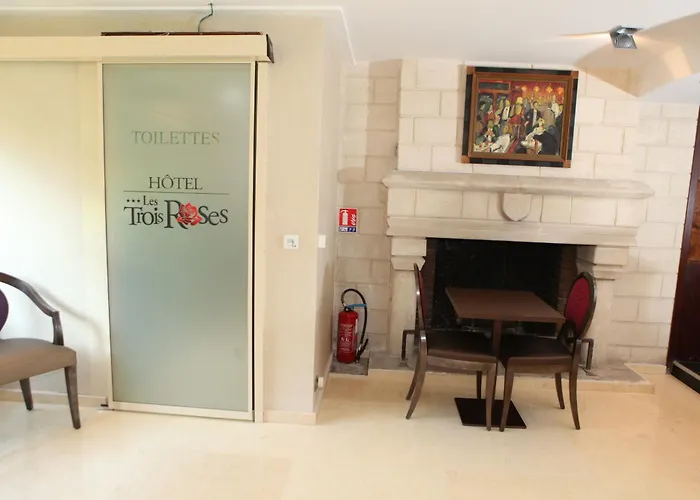 ホテル Les Trois Roses, Grenoble 4*