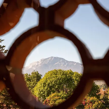 Hotel Les Trois Roses, Grenoble